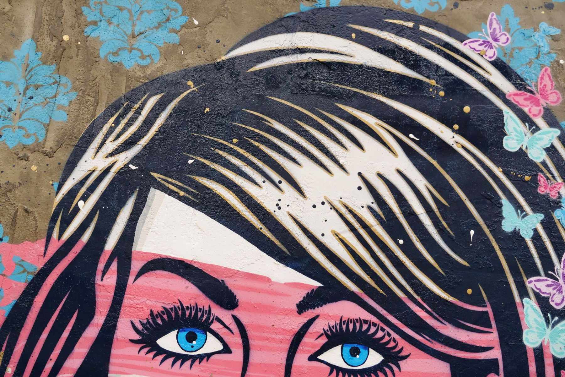 Cotton Kandy 120cm x 150cm Beautiful Woman Industrial Concrete Urban Pop Art Painting