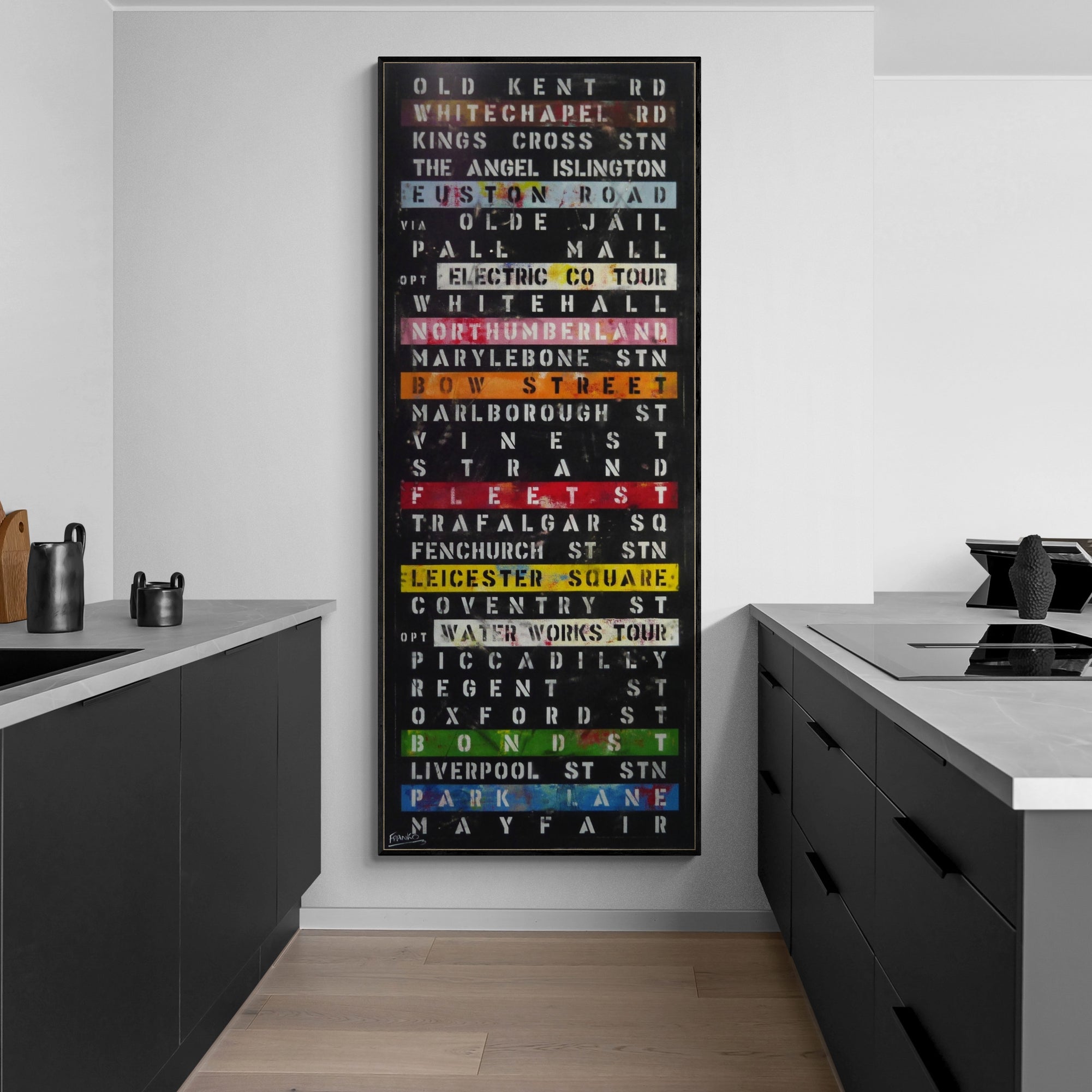 a-minimal-and-modern-kitchen_d3689dff-7e2f-4ec5-ac20-466bde8b63ee.jpg